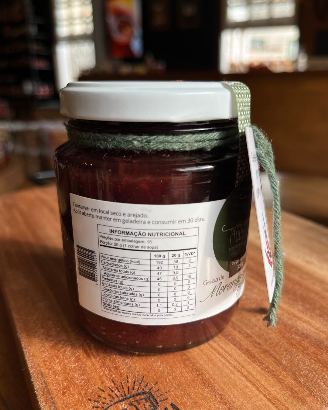 Geleia Artesanal de Morango com Pimenta - Provençal Gourmet