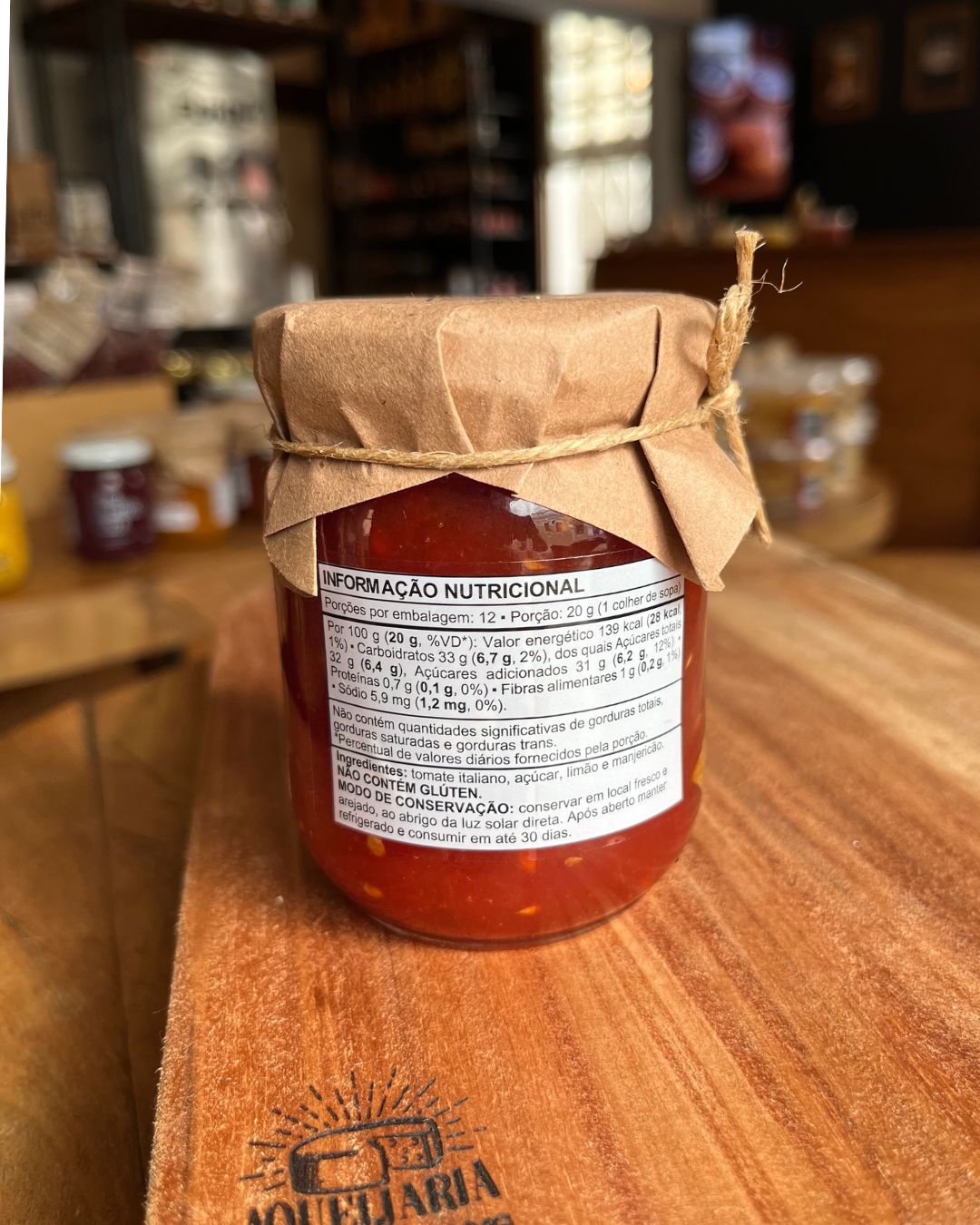 Geleia Artesanal de Tomate com Manjericão - Me Lambuzei