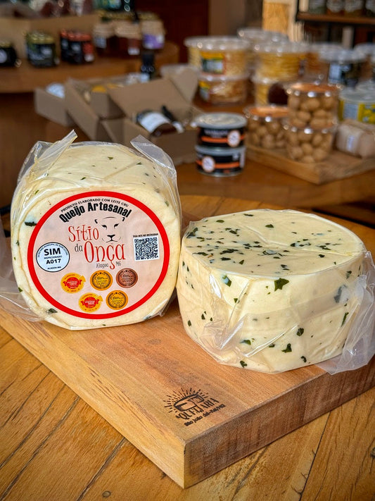 Queijo Artesanal Alagoa Sitio da Onça - Com Manjericão