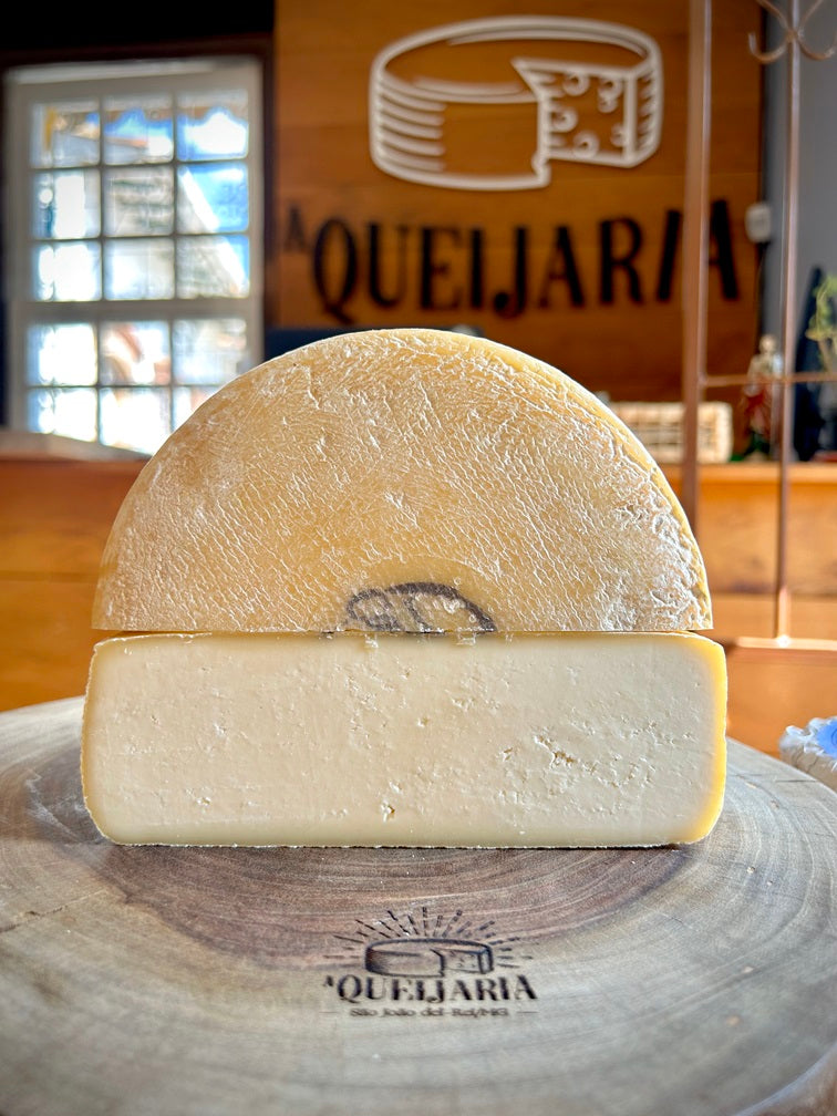 Queijo Canastra Capela Velha - Zero Lactose