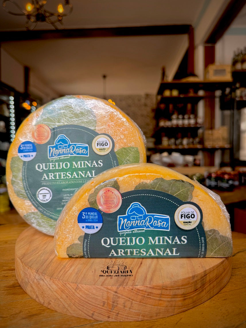 Queijo Minas Artesanal Nonna Rosa -  Folha de Figo - Edição Especial
