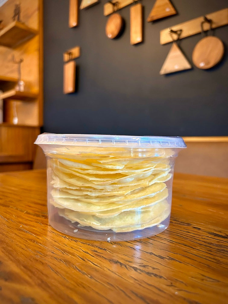 Queijo Provolone Desidratado em Fatias Finas e Crocantes